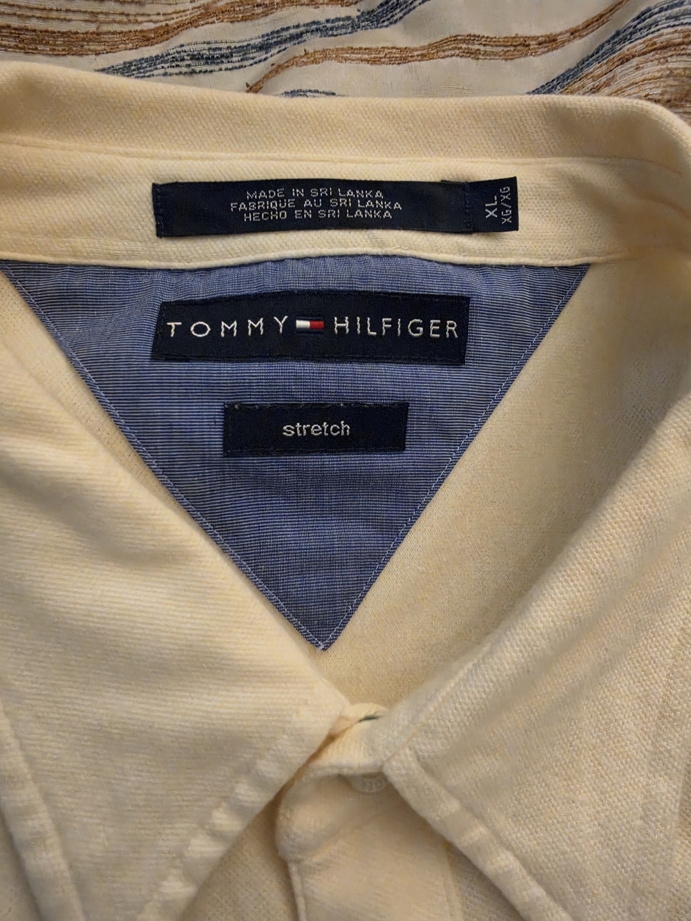 Tommy Hilfiger Men’s Cream Stretch Button-Down Shirt with Blue Trim